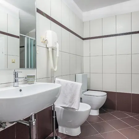 Holiday home Stunning In With Wifi